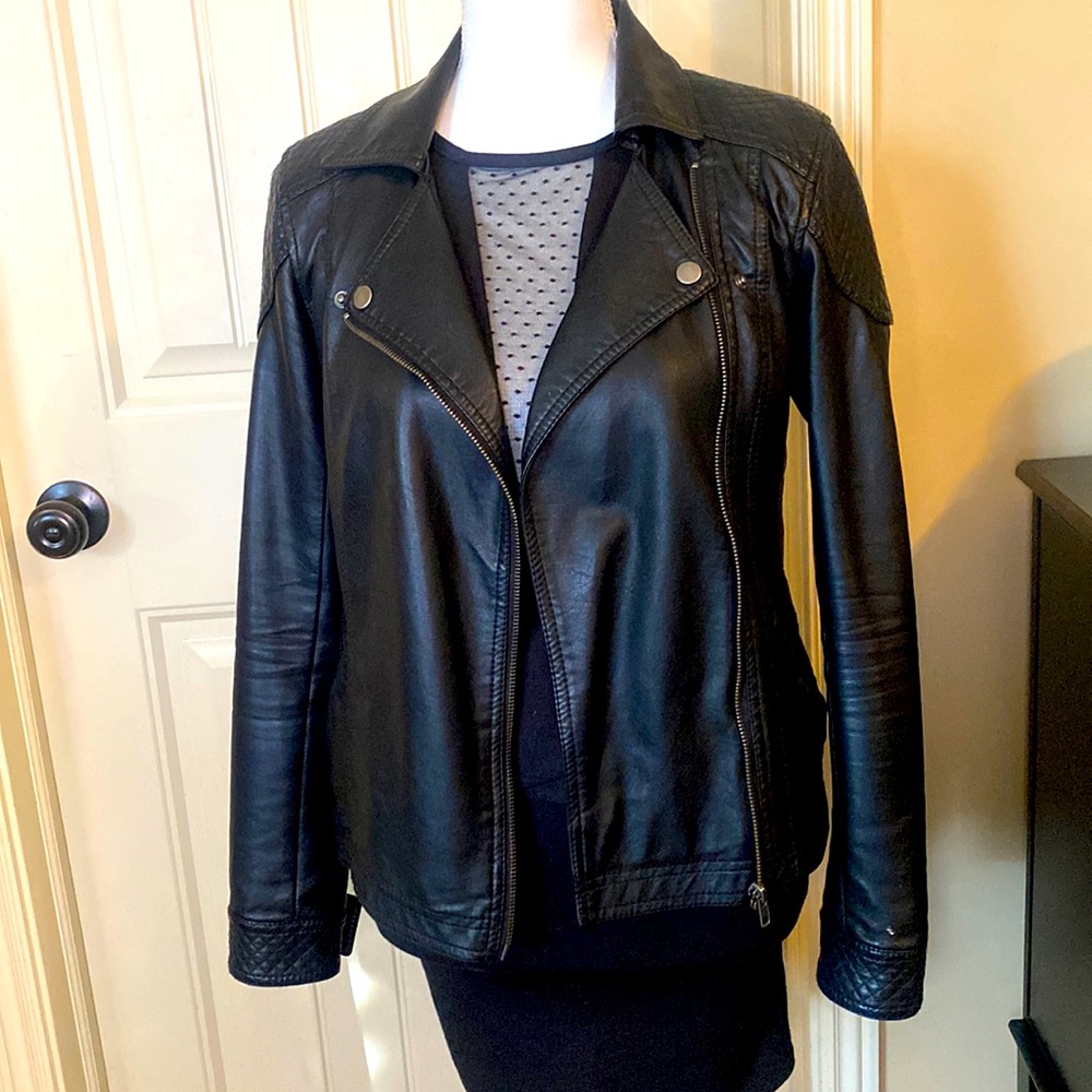 Forever 21 jacket Small